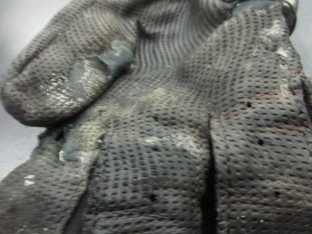 Used Franklin RIGHT Hand Batting Glove Youth Medium (SINGLE)