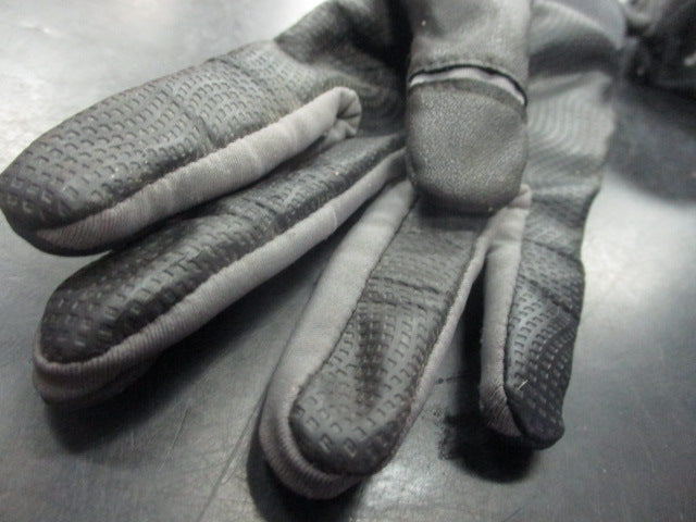 Used Louisville RIGHT Hand Youth Batting Glove (Single)