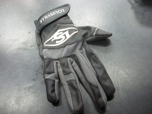 Used Louisville RIGHT Hand Youth Batting Glove (Single)